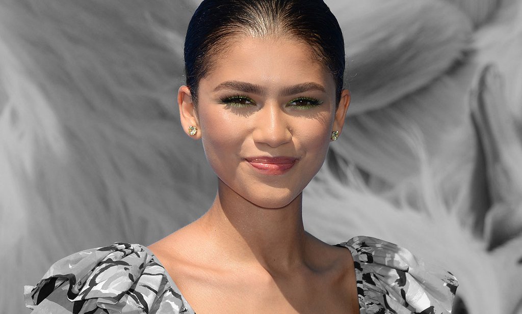 Zendaya-Tommy-Hilfiger