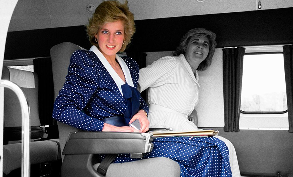 Kate-middleton-Princess-diana-Vestido-Dots-Retrato-Royals