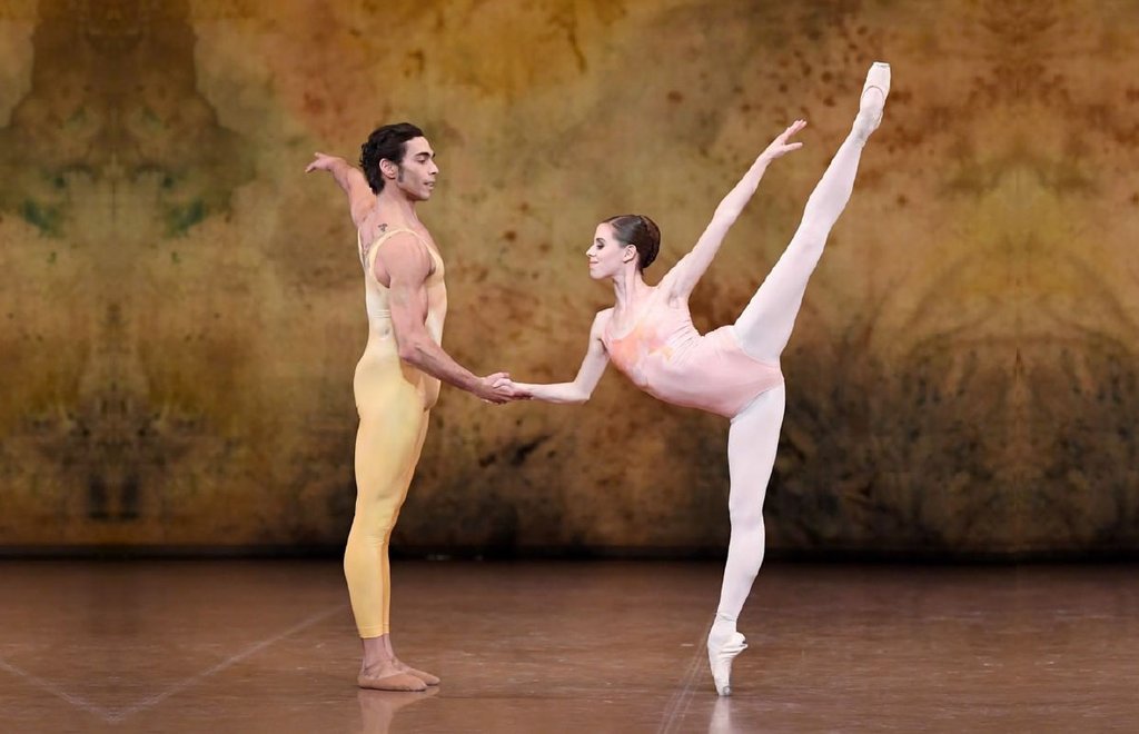 ballet-gratis-dior