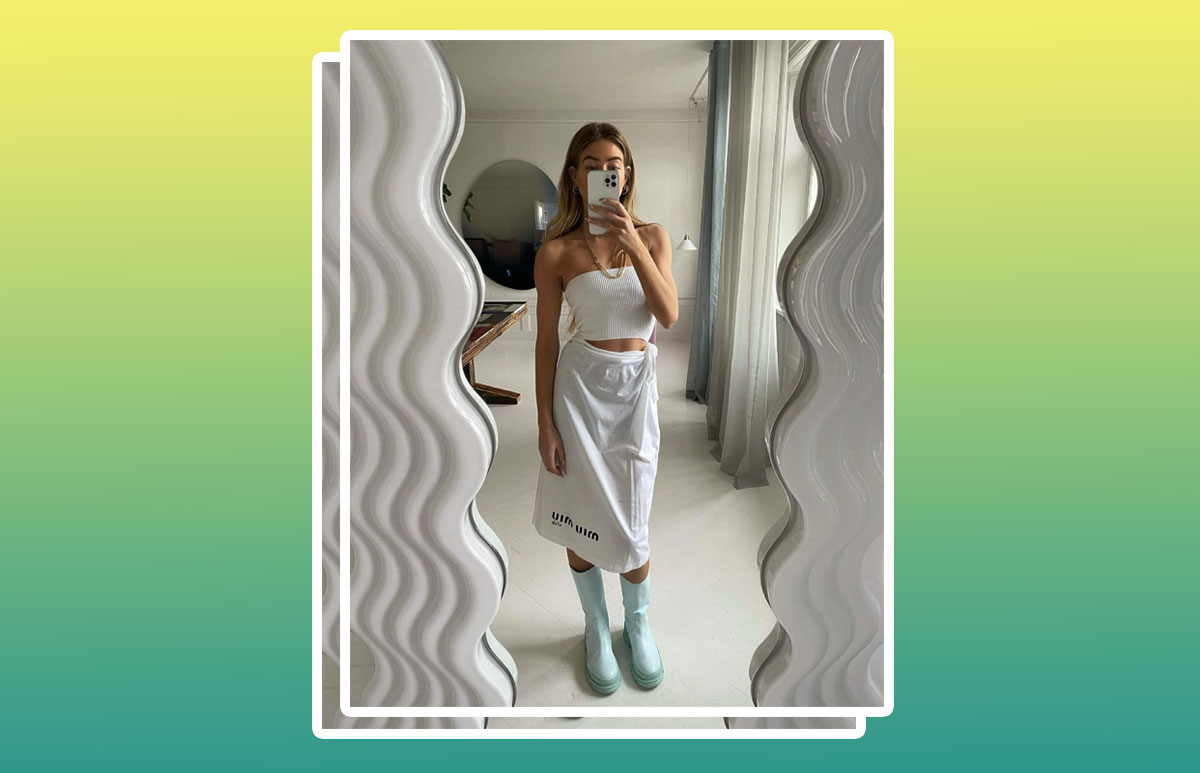 mirror-ni-mirror-selfie.jpg