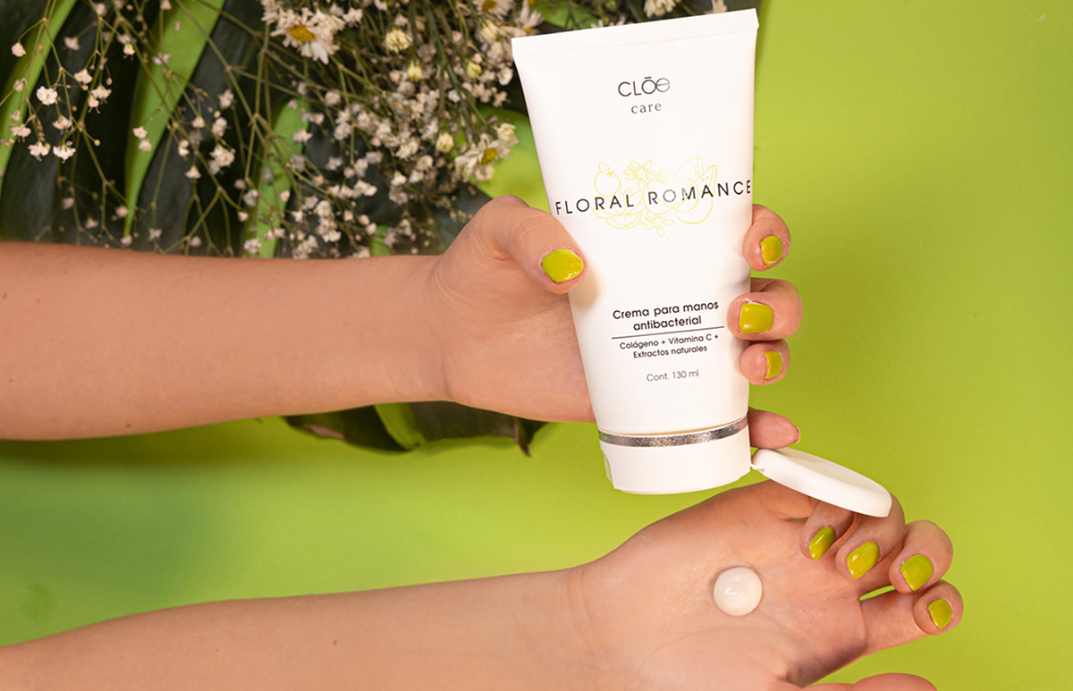 CLOE-PRESENTA-CLOE-CARE-CUIDADO-DE-LA-PIEL.jpg