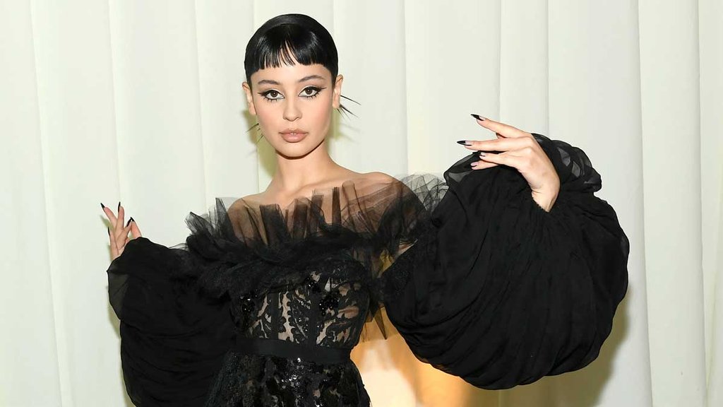 Alexa Demie corta de tajo su relación con Balenciaga.