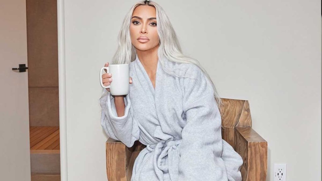 kim-codigo-vestimenta-empleados.jpg