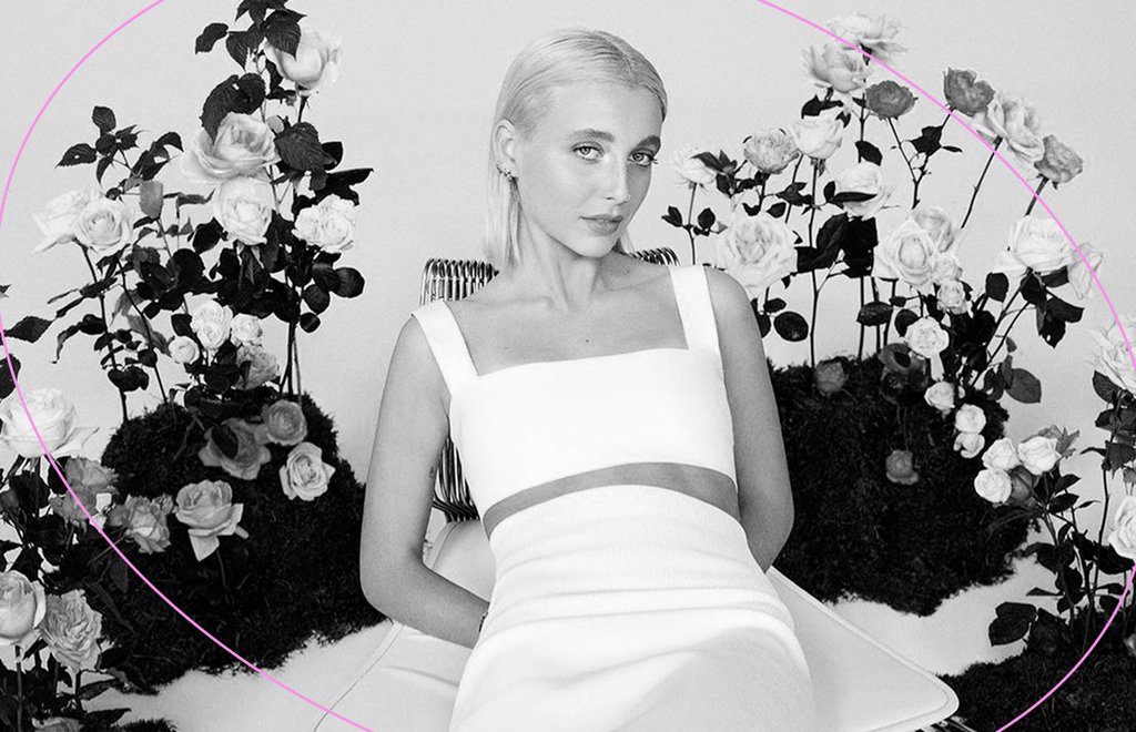EMMA-CHAMBERLAIN-LANCOME.jpg
