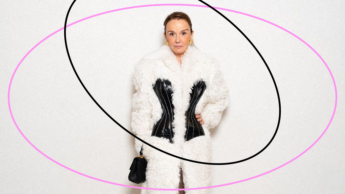 Philippine Leroy deslumbra en Schiaparelli.