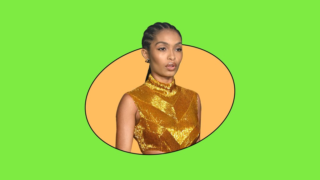Yara Shahidi apuesta por el look perfecto de campanita para la premiere de Peter Pan.