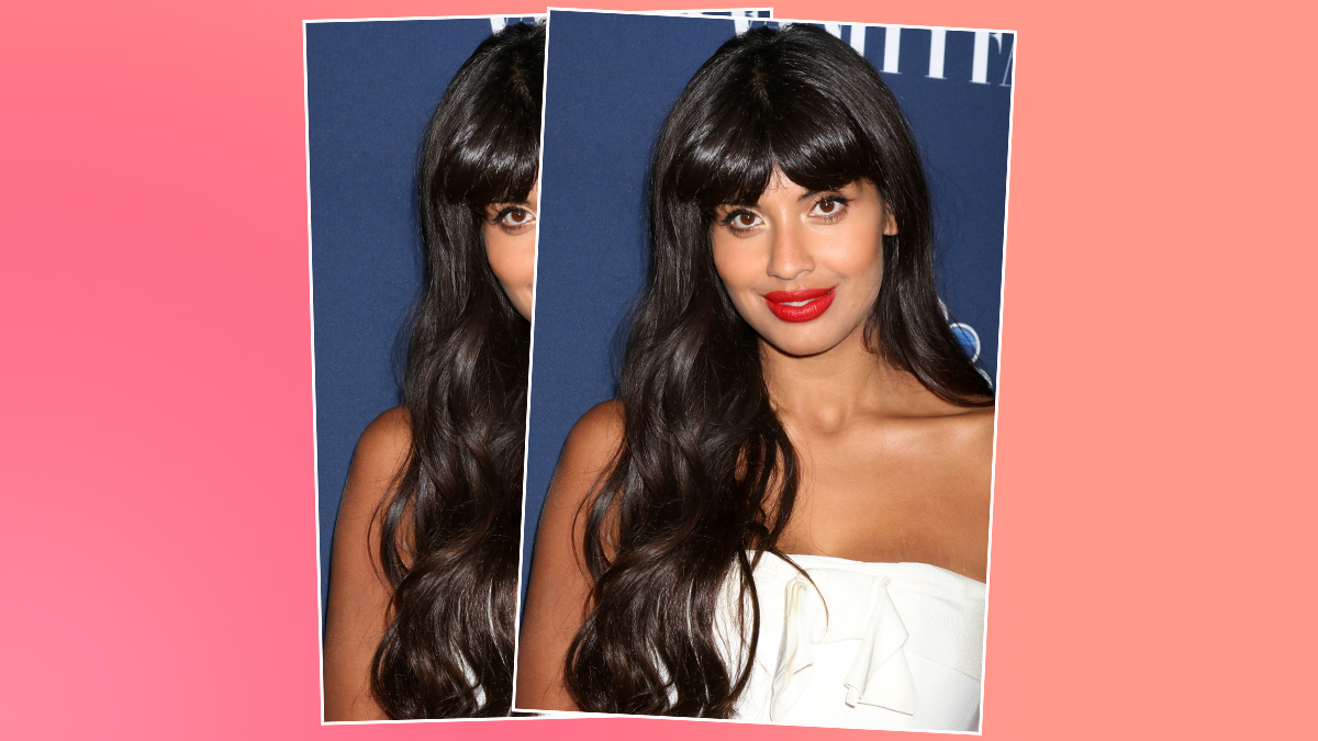 Jameela Jamil vuelve a atacar a la Met Gala y a todos los famosos que celebraron a Karl Lagerfeld.