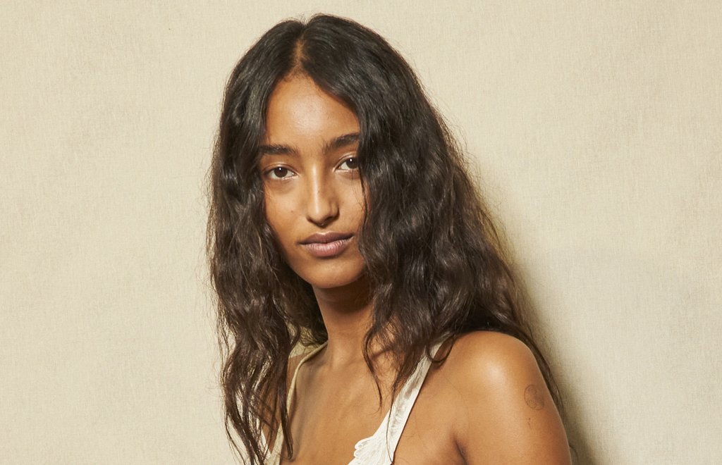 ISABEL MARANT S23-PELO-CABELLO-SULFATOS-INGREDIENTES-SHAMPOO-CUERO CABELLUDO.jpg
