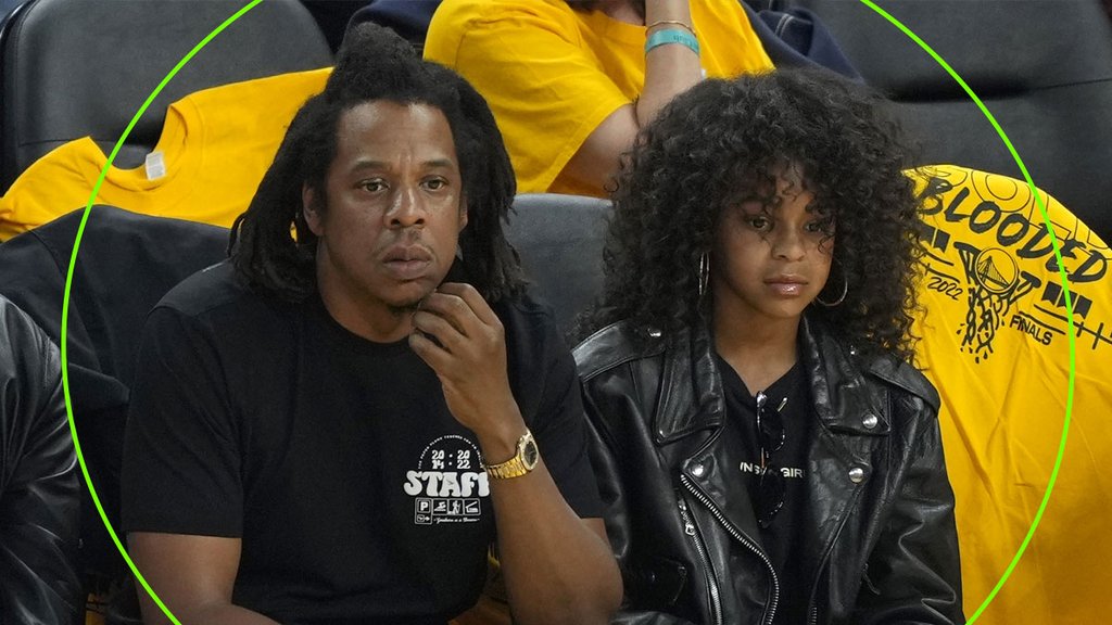 Jay-Z revela que Blue Ivy le pide consejos de moda