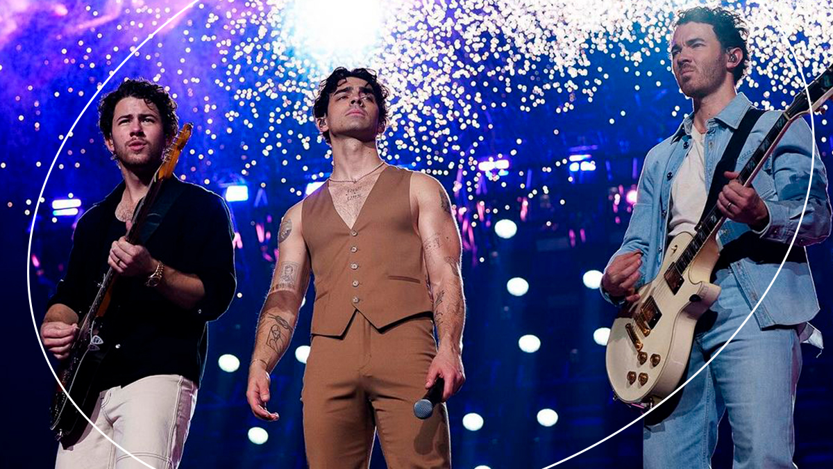 JONAS-BROTHERS.jpg