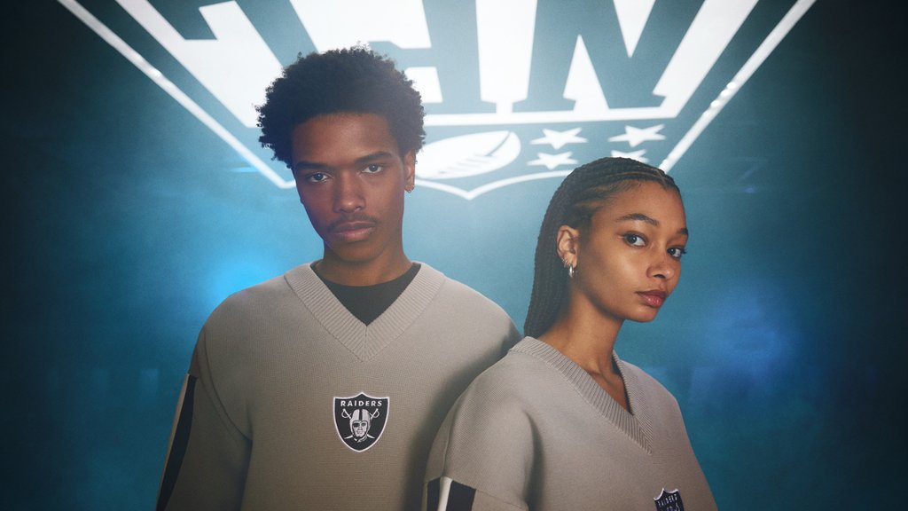 Bershka y la NFL crean una colección perfecta para ver el Super Bowl