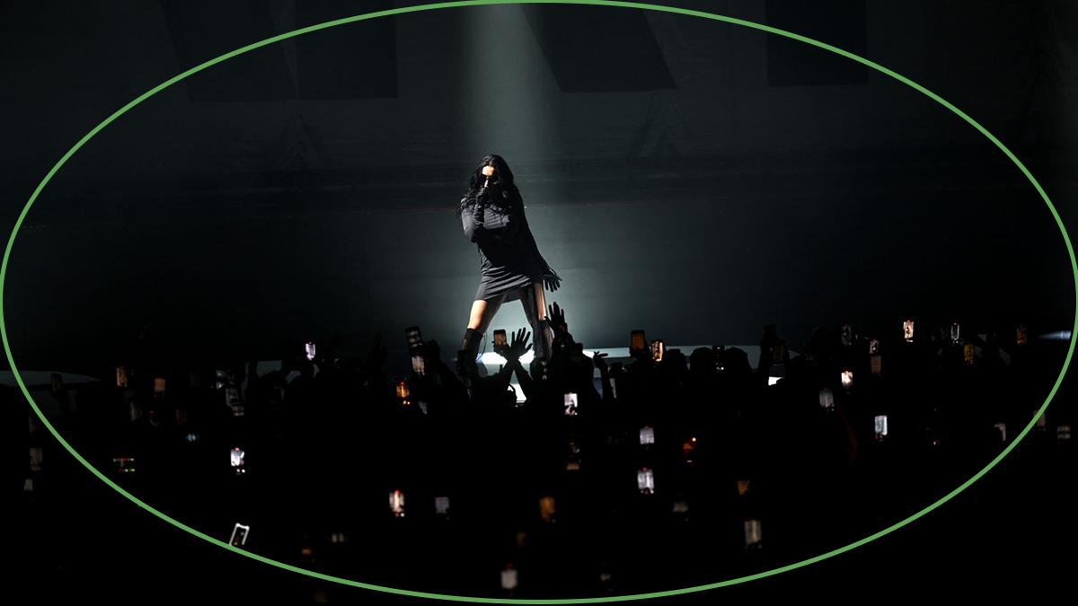 Charli XCX Axe Ceremonia