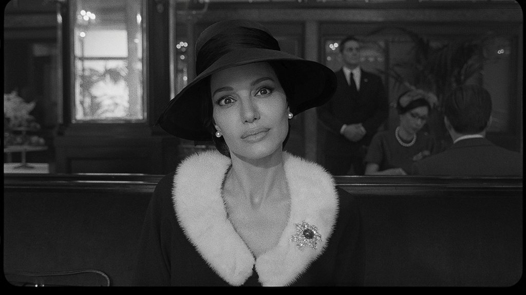maria-callas-cartier-angelina-jolie