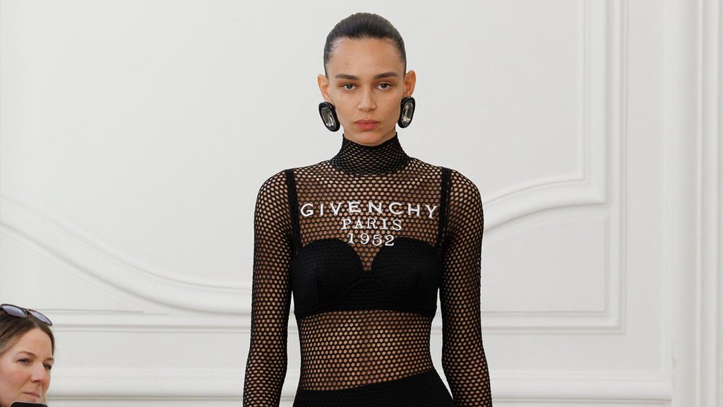 sarah-burton-givenchy
