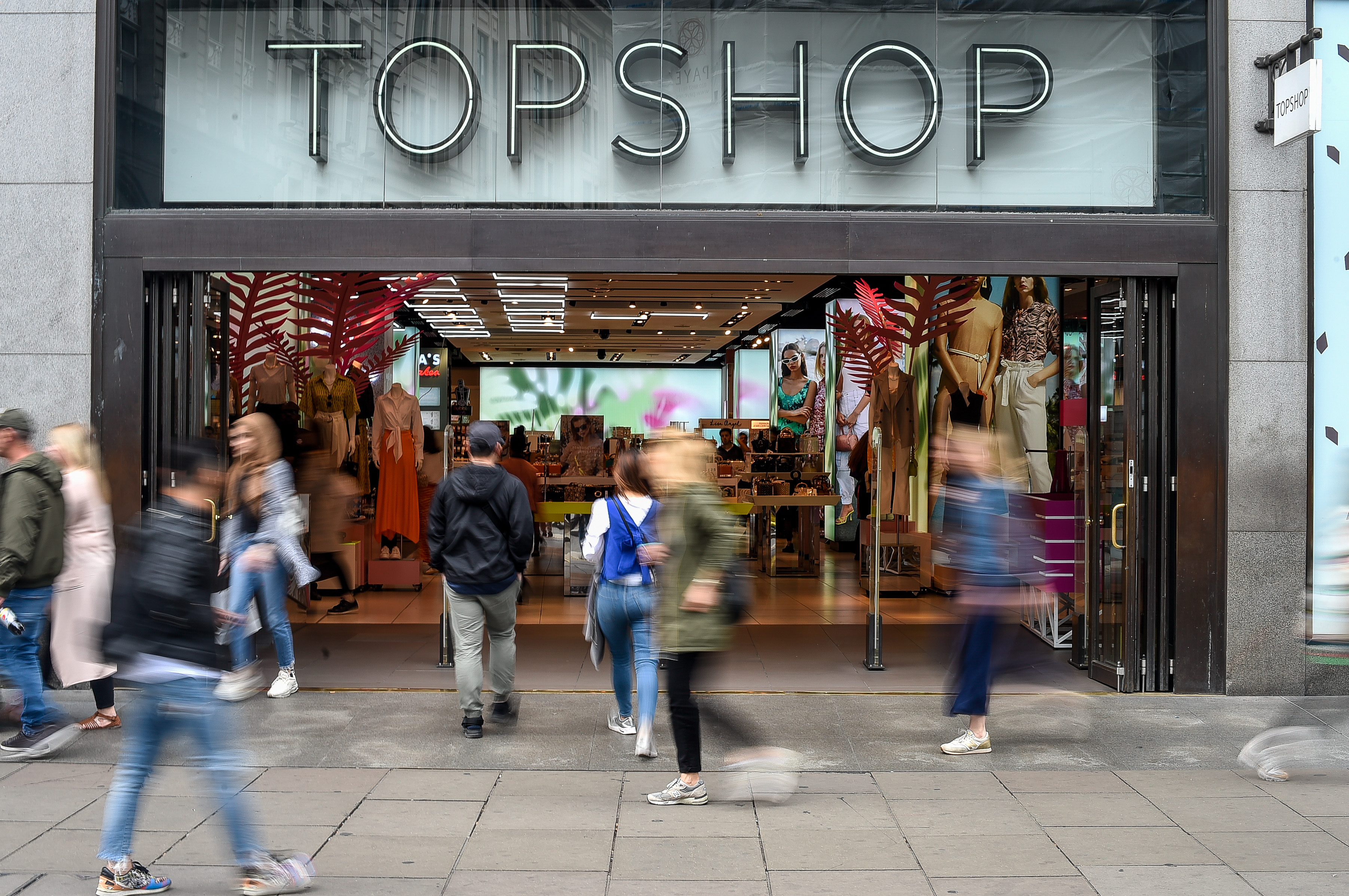 Sir Philip Green Agrees Extra Arcadia Pension Top-up