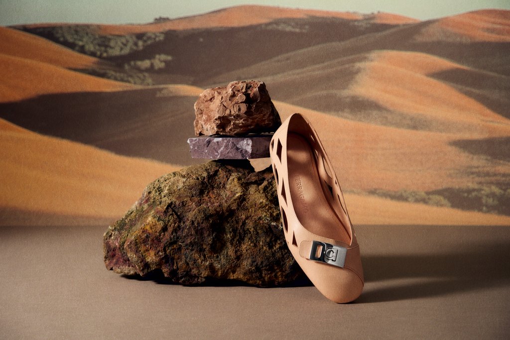 ferragamo back to earth
