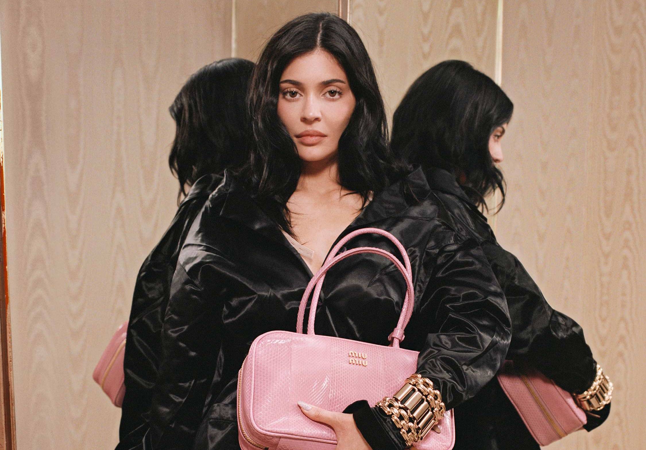 kylie jenner chica miu miu fw25