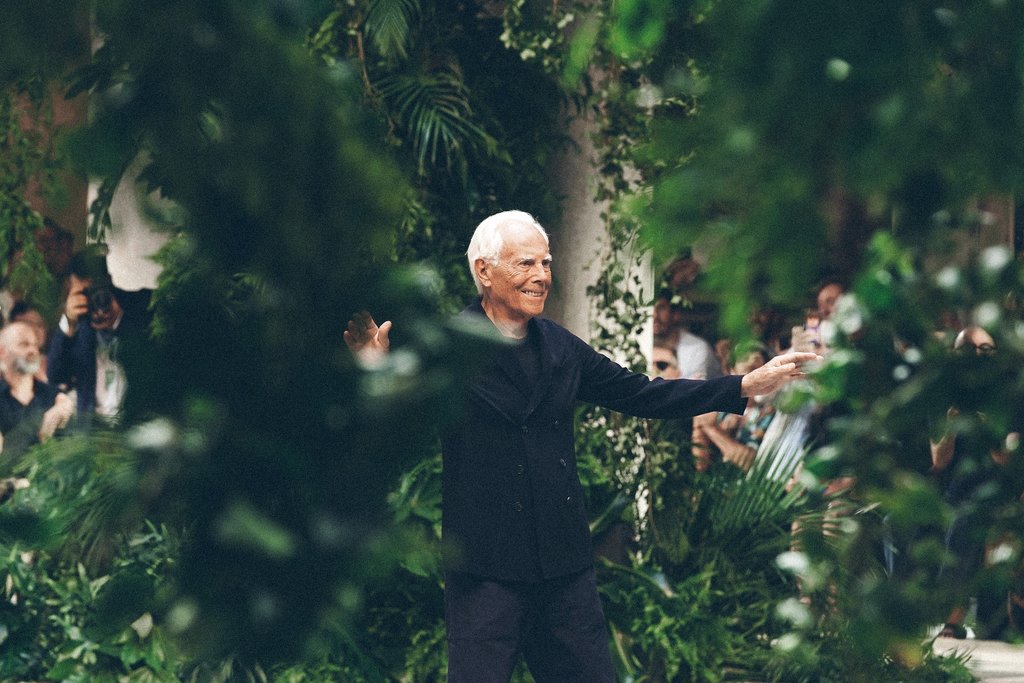 armani compra la campannina forte dei marmi amor sergio galeotti