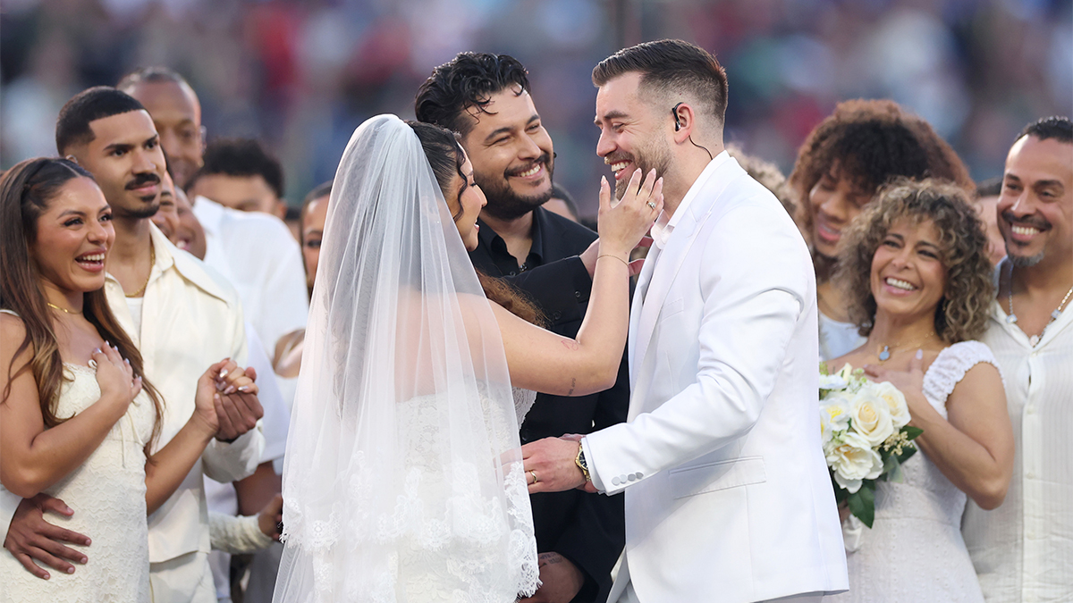 boda-bad-bunny-super-bowl.jpg