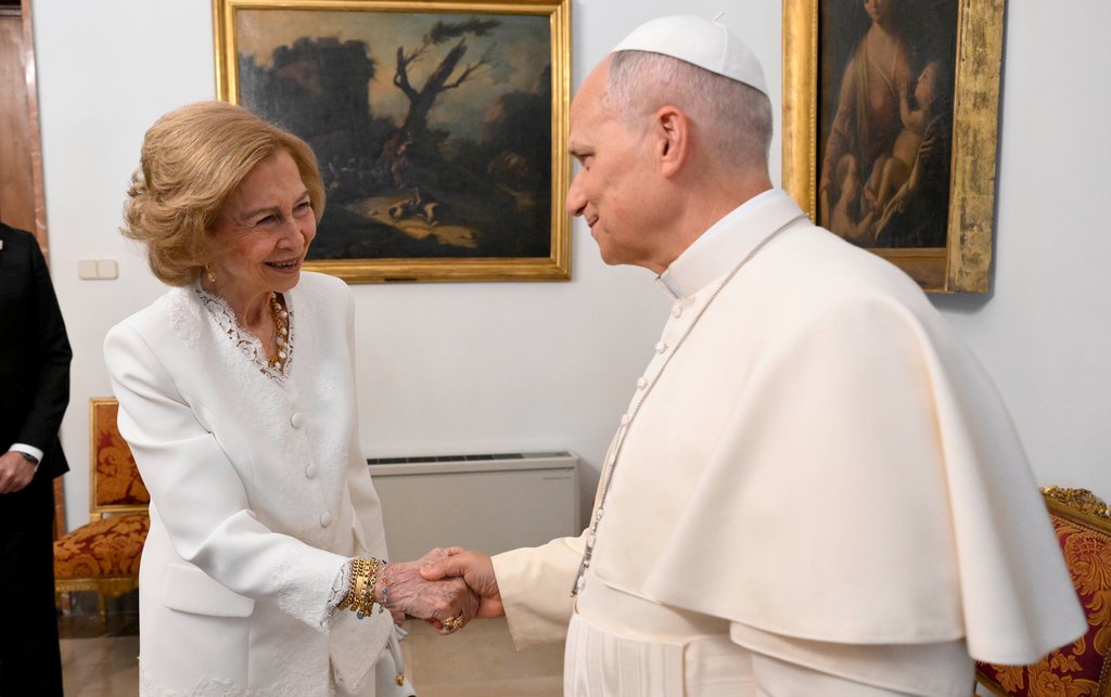 reina sofia privilegio blanco papa leo.jpg