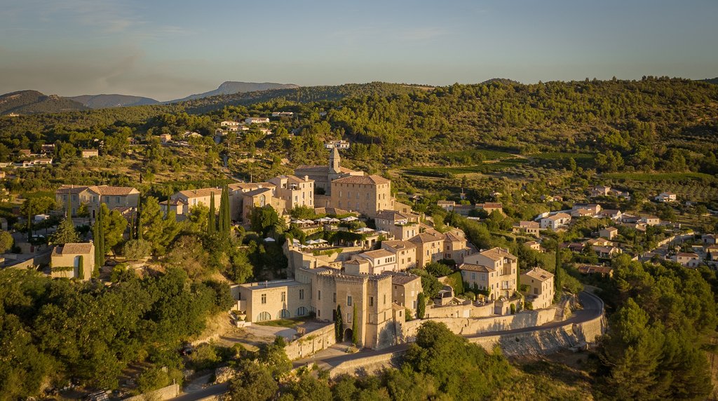 hotel crillon le brave sur francia
